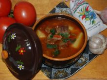 Węgierska zupa gulaszowa - gulyasleves