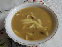 Zupa grzybowa z makaronem