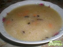Zupa jarzynowa z suszonymi borowikami 