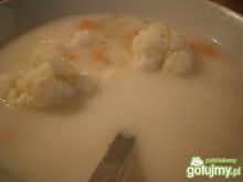 Zupa kalafiorowa biała