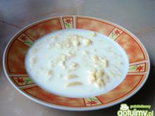 Zupa mleczna z lanymi kluskami