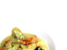 Zupa ogórkowa z nutą indyjskiego curry