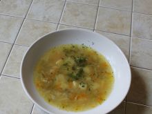 Zupa ogórkowa z ziemniakami 