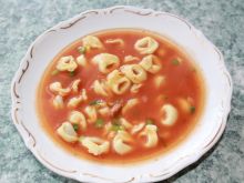 Zupa pomidorowa z tortellini 