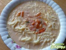 Zupa pomidorowa ze swieżych pomidorów