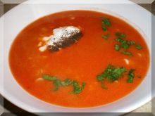 Zupa pomidorowo bakłażanowa z anellini
