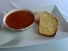 Zupa pomidorowo-soczewicowa