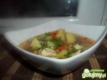 Zupa z zielonym groszkiem 
