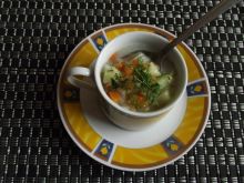 Zupa ziemniaczana z ogórkami i koperkiem