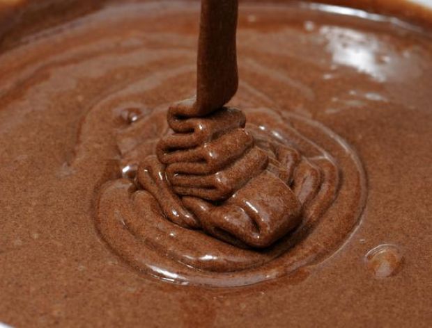 Aby czekoladowa polewa była błyszcząca