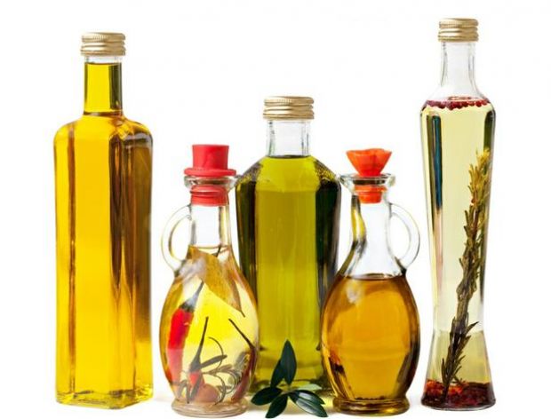 Domowe aromatyzowane oliwy