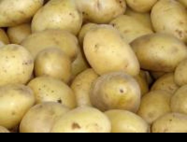 Krojenie gotowanych ziemniaków