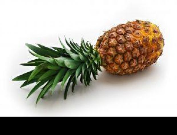 Świeży ananas - jak go jeść?
