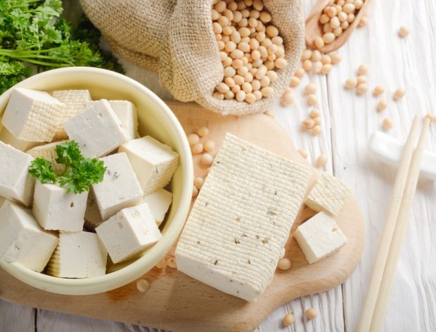Tofu zamiast mięsa - przepis na boczek i mielone z tofu