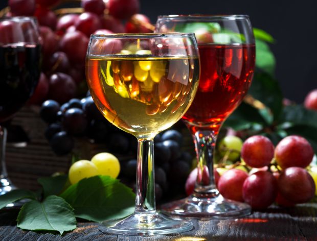 Wino – białe czy czerwone?