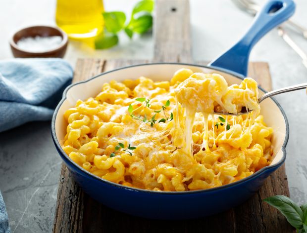 Zapiekanka mac and cheese