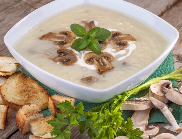 Zupa grzybowa na Wigilię Zupa grzybowa na Wigilię