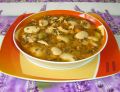 Błyskawiczna włoska zupa fasolowa z jarmużem