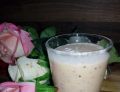 Koktajl banan-kiwi-brzoskwinia na jogurcie