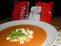 Kremowa zupa pomidorowa z nutą kokosową