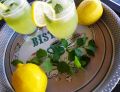 Lemoniada cytrynowa z melisą 