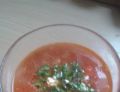 Pomidorowa z cieciorką i wędzonym twarożkiem