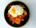 Ryż smażony z kurczakiem i kimchi