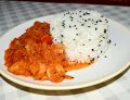 Ryż z czarnuszką i sosem marchewkowo-pomidorowym 