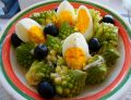 Sałatka romanesco z jajkiem i oliwkami