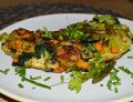 Serowy omlet z warzywami 