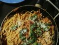 Spaghetti bolognese z mięsem drobiowym 