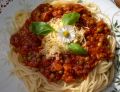Spaghetti z sosem po neapolitańsku 