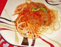 Spaghetti z wołowiną, cukinią i pomidorami 