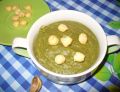 Zupa typu krem z groszku zielonego i cukinii 