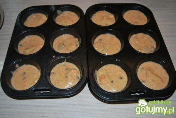 Ananasowo-daktylowe muffiny 