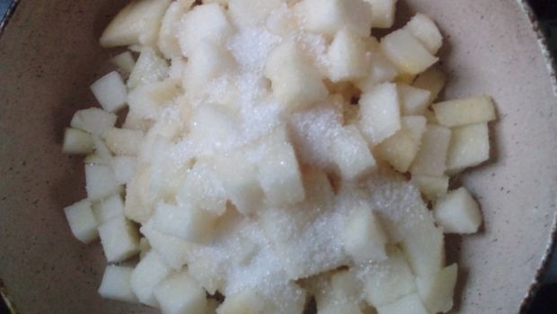 Budyń ryżowy z frużeliną gruszkową