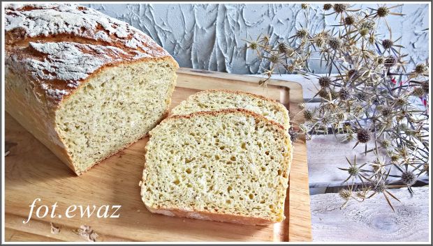 Chleb pszenno - kukurydziany z osrtopestem