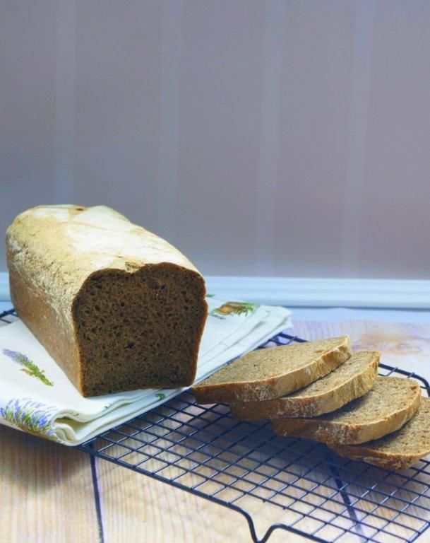 Chleb pszenno-żytni z prażoną mąką 