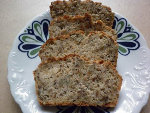 Chleb pszenno - żytnio - gryczany