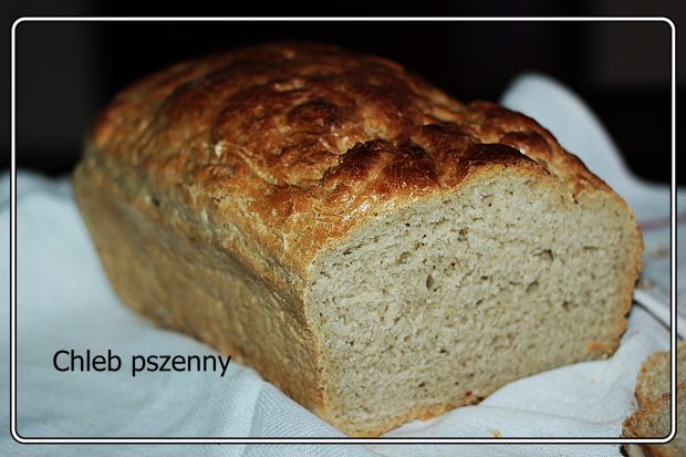 Chleb pszenny na drożdżach świeżych