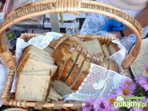 Chleb wiejski z pieca