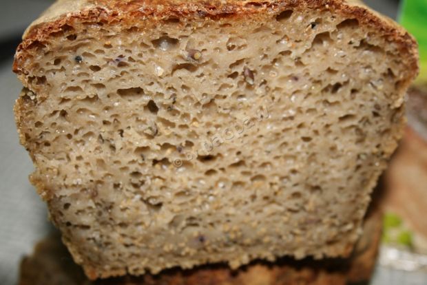 Chleb żytni z przyprawą po litewsku 2