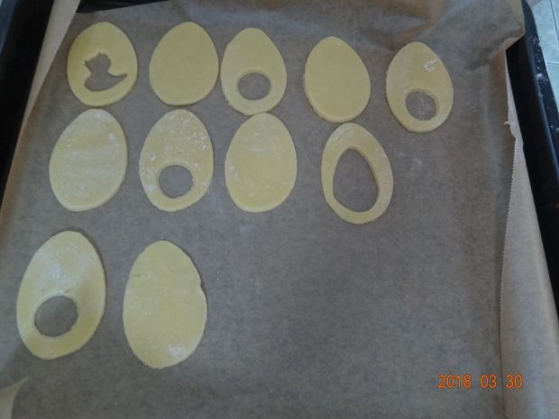 Ciasteczka jajeczka z kremem cytrynowym