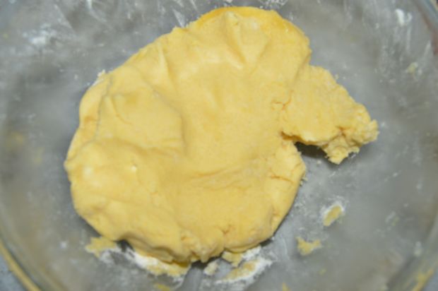 Ciasteczka kukurydziane z drażetkami (bez jajek)  