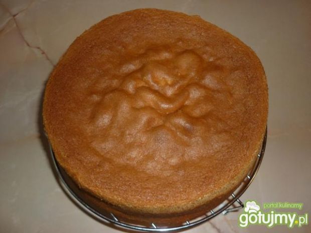 Ciasto biszkoptowe o smaku cytrynowym