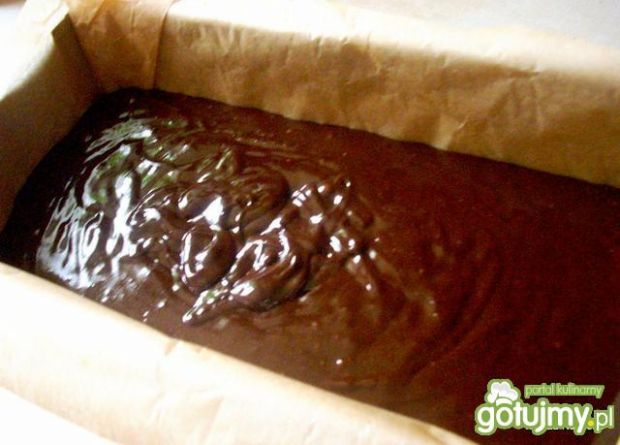 Ciasto czekoladowe ze śliwkami 