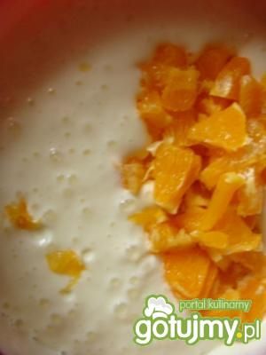 Ciasto jogurtowo-pomarańczowe na zimno