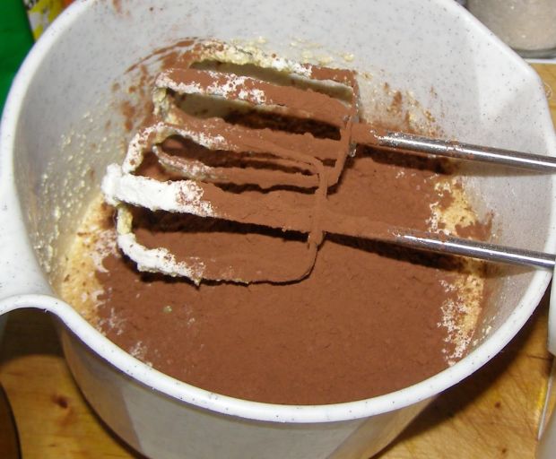 Ciasto kakaowe z gruszkami