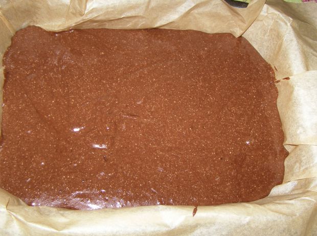 Ciasto kakaowe z rabarbarem