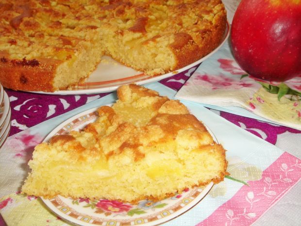 Ciasto na śmietanie z jabłkami